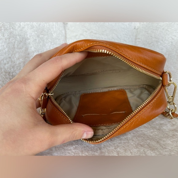 Christian Laurier Paris Quilted Genuine Leather Crossbody Bag MADE ITALY - Picture 8 of 10